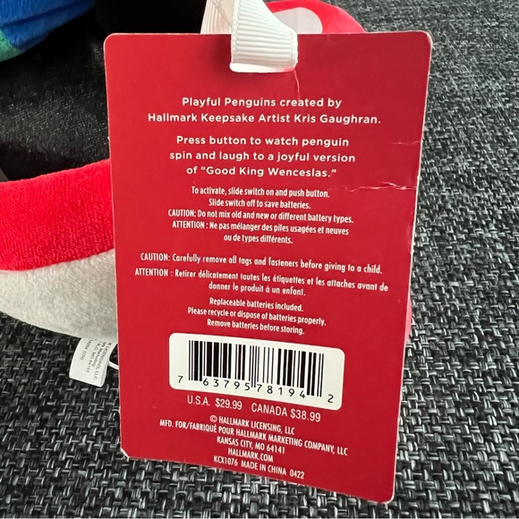 NWT Hallmark Penguin Animated Plush and Puzzle Bundle - Picture 12 of 13